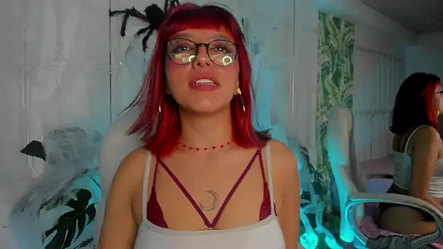 cute hollywood online show from 7, 10, 2025