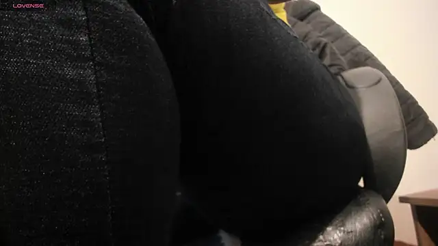 Snapshot of EmaGw chatting on 20, 3, 2025 EmaGw online show from 20, 3, 2025