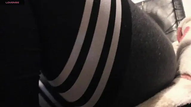 Snapshot of EmaGw chatting on 15, 9, 2025 EmaGw online show from 15, 9, 2025