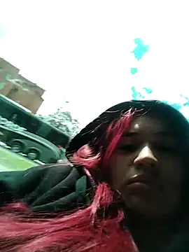 Snapshot of EmaGw chatting on 1, 10, 2025 EmaGw online show from 1, 10, 2025