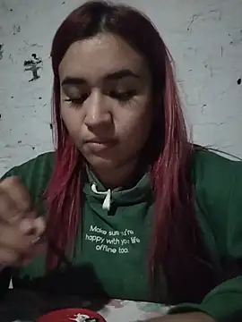 Snapshot of EmaGw chatting on 6, 11, 2025 EmaGw online show from 6, 11, 2025