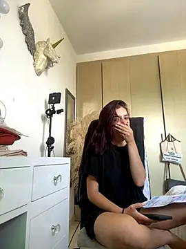 Snapshot of dakota_le chatting on 27, 11, 2025 dakota le online show from 27, 11, 2025