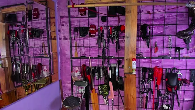 Snapshot of alexia_aitanaa_ chatting on 30, 10, 2025 alexia aitanaa online show from 30, 10, 2025