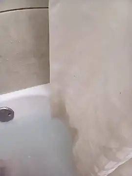 eatmywhiteass online show from 21, 4, 2026