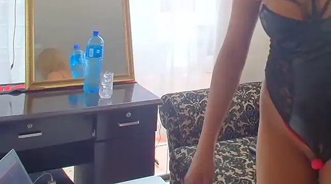 Snapshot of karmicQueen669 chatting on 21, 12, 2024 karmicQueen669 online show from 21, 12, 2024