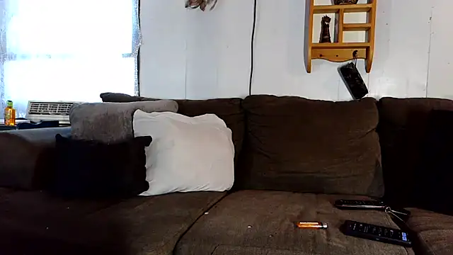 Genevieve143 online show from 18, 11, 2025