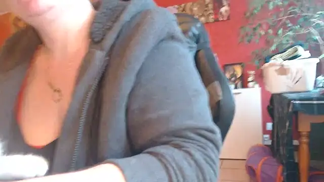 cruellaculdenfer67 online show from 8, 1, 2026