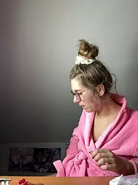 Snapshot of ur_pleasure_ chatting on 17, 1, 2025 ur pleasure online show from 17, 1, 2025