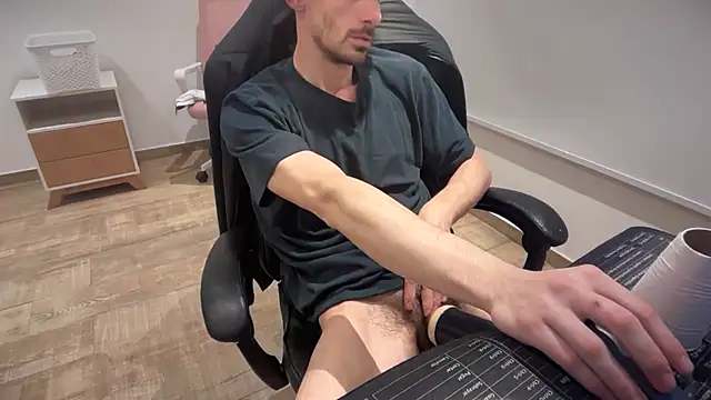 nicolaaaaas online show from 9, 9, 2025