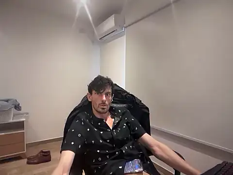 nicolaaaaas online show from 18, 9, 2025