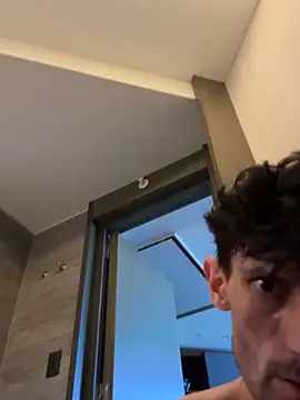 nicolaaaaas online show from 21, 12, 2025