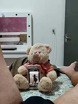 Snapshot of caiomax2 chatting on 6, 3, 2025 caiomax2 online show from 6, 3, 2025