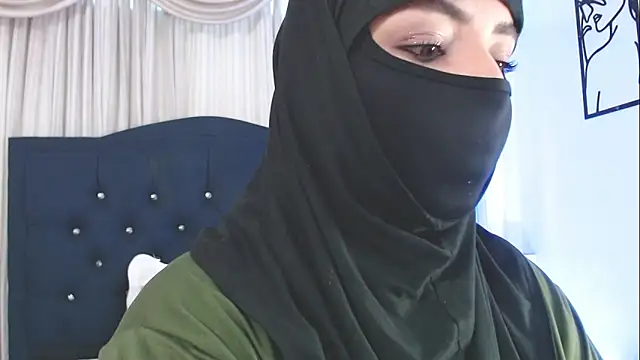 Snapshot of Uzra_hayed chatting on 20, 2, 2025 Uzra hayed online show from 20, 2, 2025