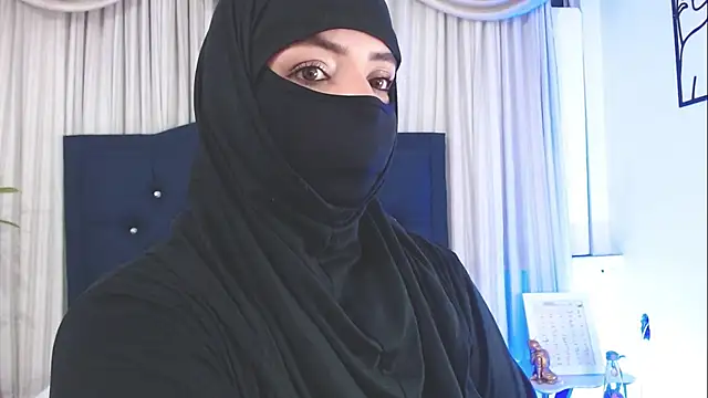 Snapshot of Uzra_hayed chatting on 27, 2, 2025 Uzra hayed online show from 27, 2, 2025