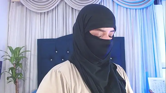 Snapshot of Uzra_hayed chatting on 19, 3, 2025 Uzra hayed online show from 19, 3, 2025