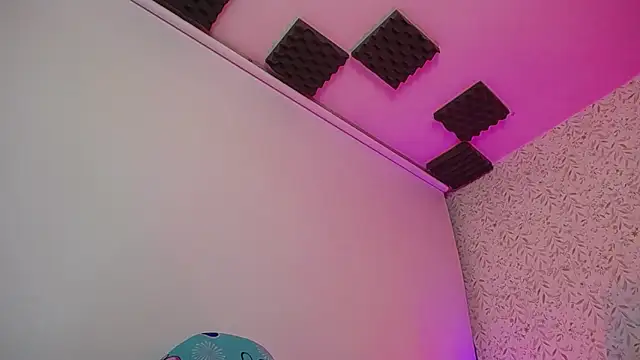 luly pink online show from 6, 2, 2026