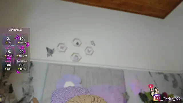 christal cutee online show from 16, 4, 2026