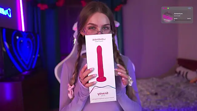 Kamila icee online show from 13, 11, 2025