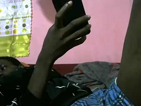 Snapshot of Bigras0011 chatting on 2, 1, 2025 Bigras0011 online show from 2, 1, 2025