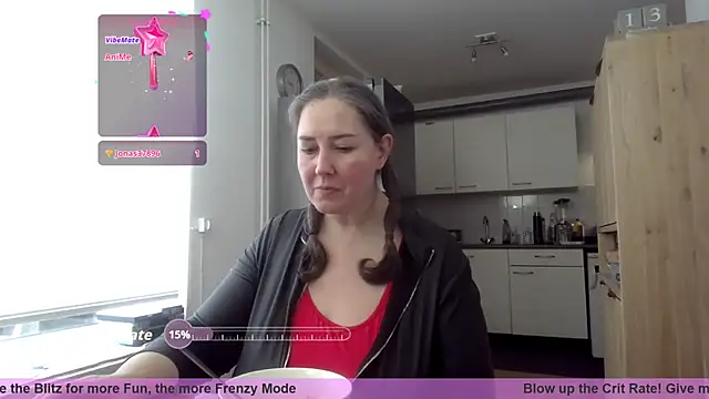 MilfGina online show from 13, 11, 2025