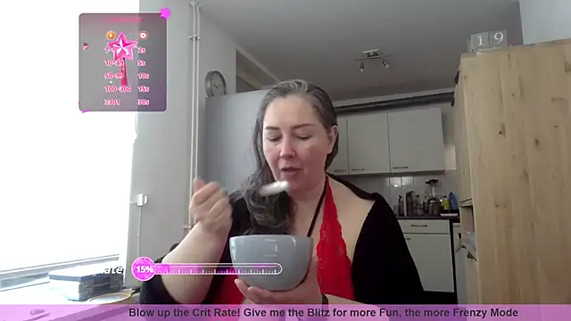 MilfGina online show from 20, 11, 2025