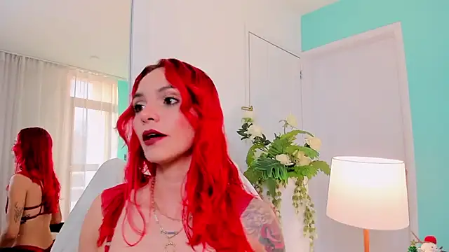 Snapshot of MeganLorensx chatting on 4, 12, 2024 MeganLorensx online show from 4, 12, 2024