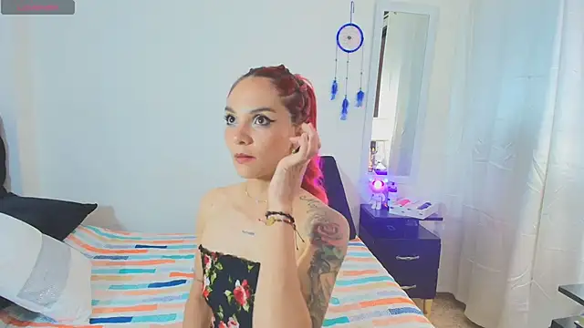 Snapshot of MeganLorensx chatting on 20, 1, 2025 MeganLorensx online show from 20, 1, 2025