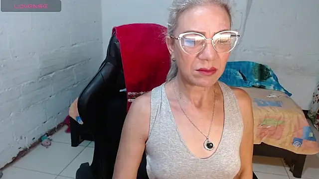 Giorgia xue53 online show from 27, 12, 2024