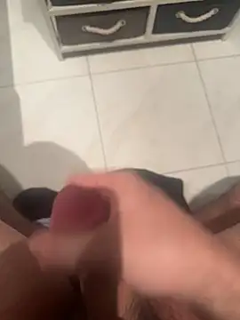 Snapshot of Deralboaus01 chatting on 12, 2, 2026 Deralboaus01 online show from 12, 2, 2026