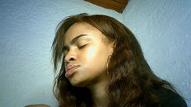 Snapshot of Bellabeltrann chatting on 5, 1, 2025 Bellabeltrann online show from 5, 1, 2025