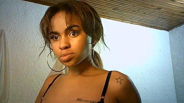 Snapshot of Bellabeltrann chatting on 4, 2, 2025 Bellabeltrann online show from 4, 2, 2025