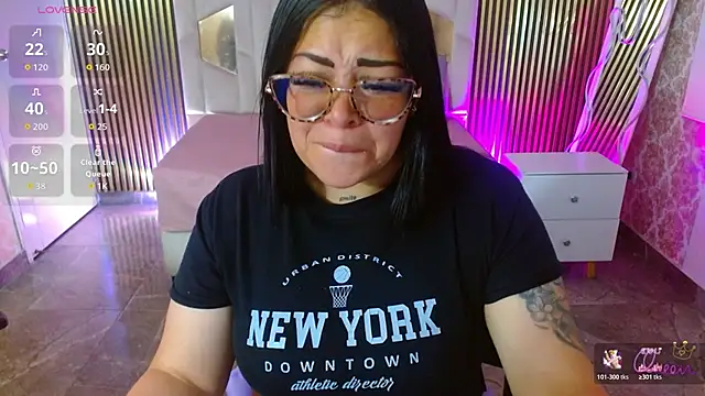 martinna tay online show from 24, 5, 2026
