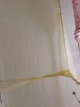 LOVELY-2BERRY online show from 10, 2, 2026