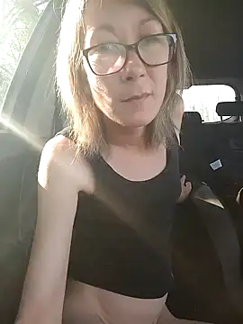 Timide girl2 online show from 4, 2, 2025