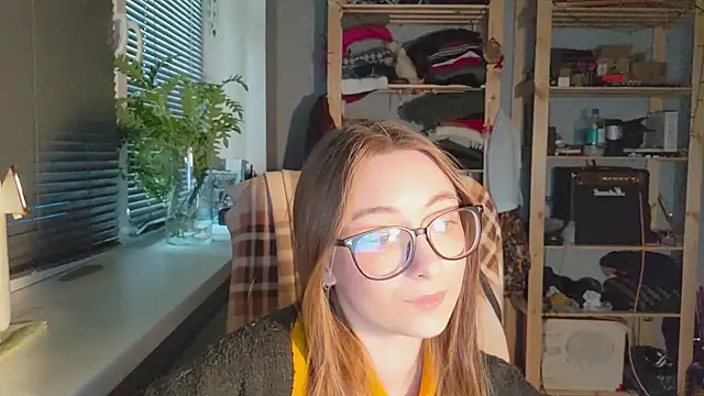 Snapshot of monlight__dana chatting on 11, 3, 2025 monlight  dana online show from 11, 3, 2025