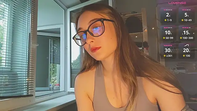 Snapshot of monlight__dana chatting on 19, 9, 2025 monlight  dana online show from 19, 9, 2025