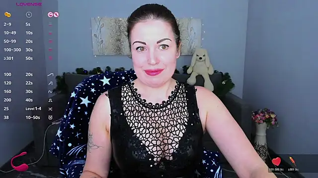 Emily Midlton online show from 16, 12, 2025