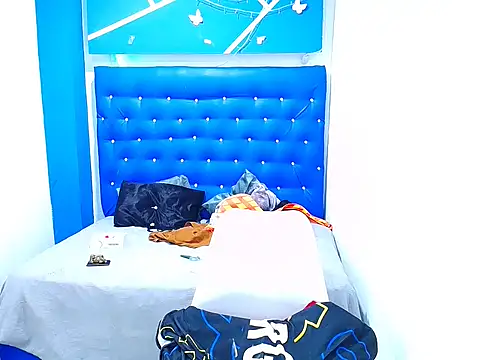 Snapshot of Mady_Kolemam chatting on 15, 3, 2025 Mady Kolemam online show from 15, 3, 2025