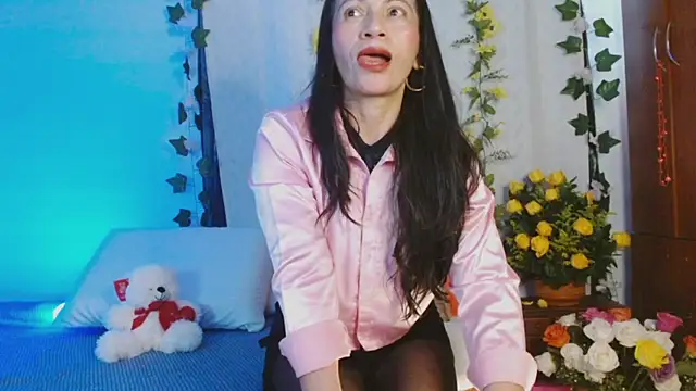 Snapshot of cattaleya1476 chatting on 5, 3, 2025 cattaleya1476 online show from 5, 3, 2025