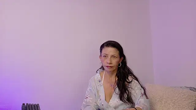 Snapshot of cattaleya1476 chatting on 21, 10, 2025 cattaleya1476 online show from 21, 10, 2025