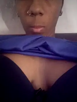 Snapshot of -_Anny_- chatting on 7, 11, 2025 - Anny - online show from 7, 11, 2025