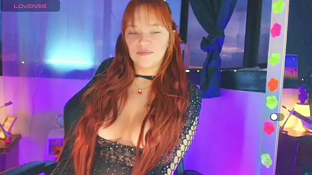 Snapshot of mariana_scott__ chatting on 28, 5, 2026 mariana scott online show from 28, 5, 2026