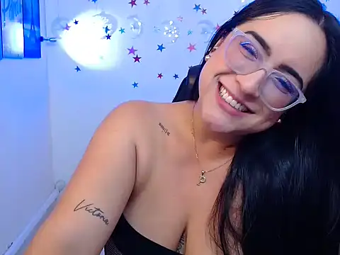 Sofiia davis23 online show from 12, 12, 2024