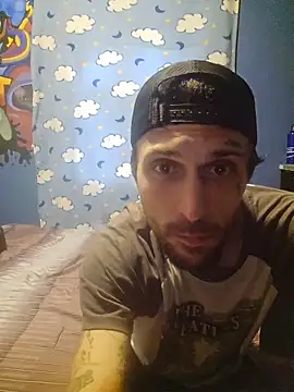 Snapshot of hungandtatted666 chatting on 10, 11, 2025 hungandtatted666 online show from 10, 11, 2025