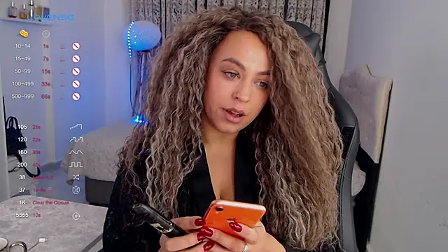  Just a queen 3 online show from 12, 10, 2025