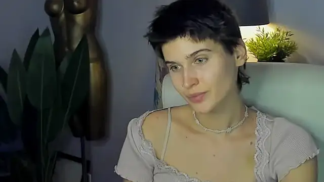 sarah perfect online show from 9, 10, 2025