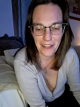 SpiceLea online show from 18, 1, 2025