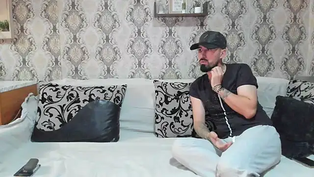 Jonmusclemaster online show from 5, 1, 2025