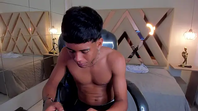 Snapshot of Alan_Cute18 chatting on 16, 2, 2026 Alan Cute18 online show from 16, 2, 2026