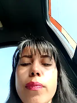 Snapshot of _andrea30 chatting on 3, 3, 2025 andrea30 online show from 3, 3, 2025